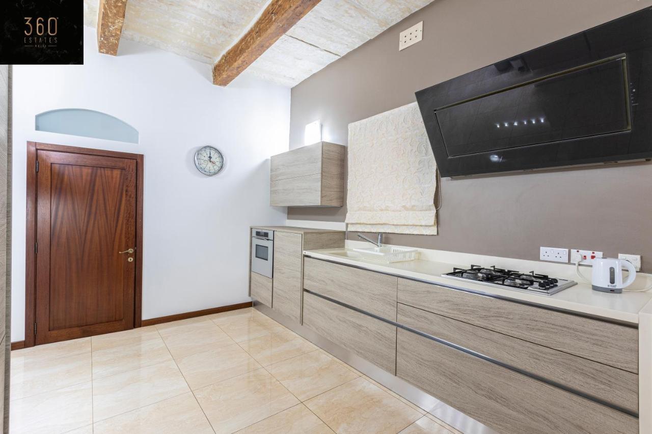 Apartamento Seafront - Location, Floor With Wifi & Ac By 360 Estates *